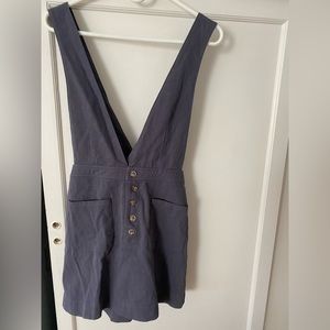 NWT Ellison Slate Blue/Gray size Medium jumper with crossed back